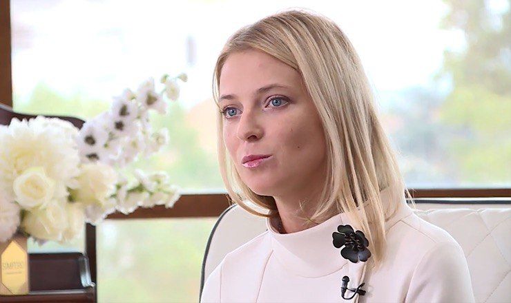 Поклонская впервые публично рассказала о замужестве и медовом месяце.