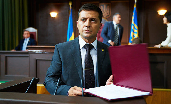 Зеленский снова возглавил рейтинг кандидатов в президенты Украины.