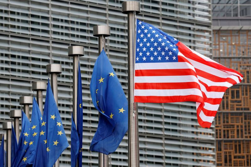 Parlamentul European a amânat votul privind acordul comercial cu SUA.