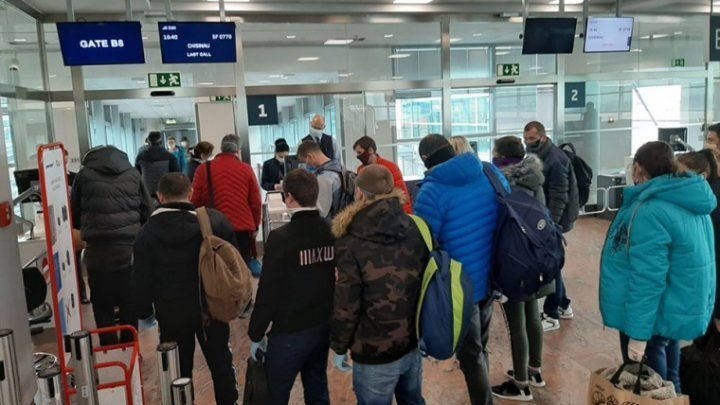 Пассажиры рейсов из Молдовы в Великобританию: Мы вздохнули с облегчением.