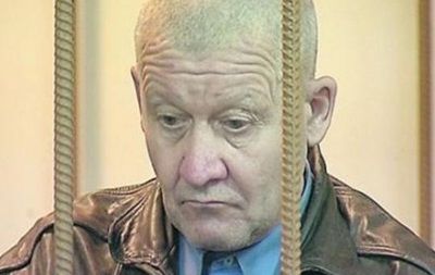 В Украине умер серийный убийца Сергей Ткач.