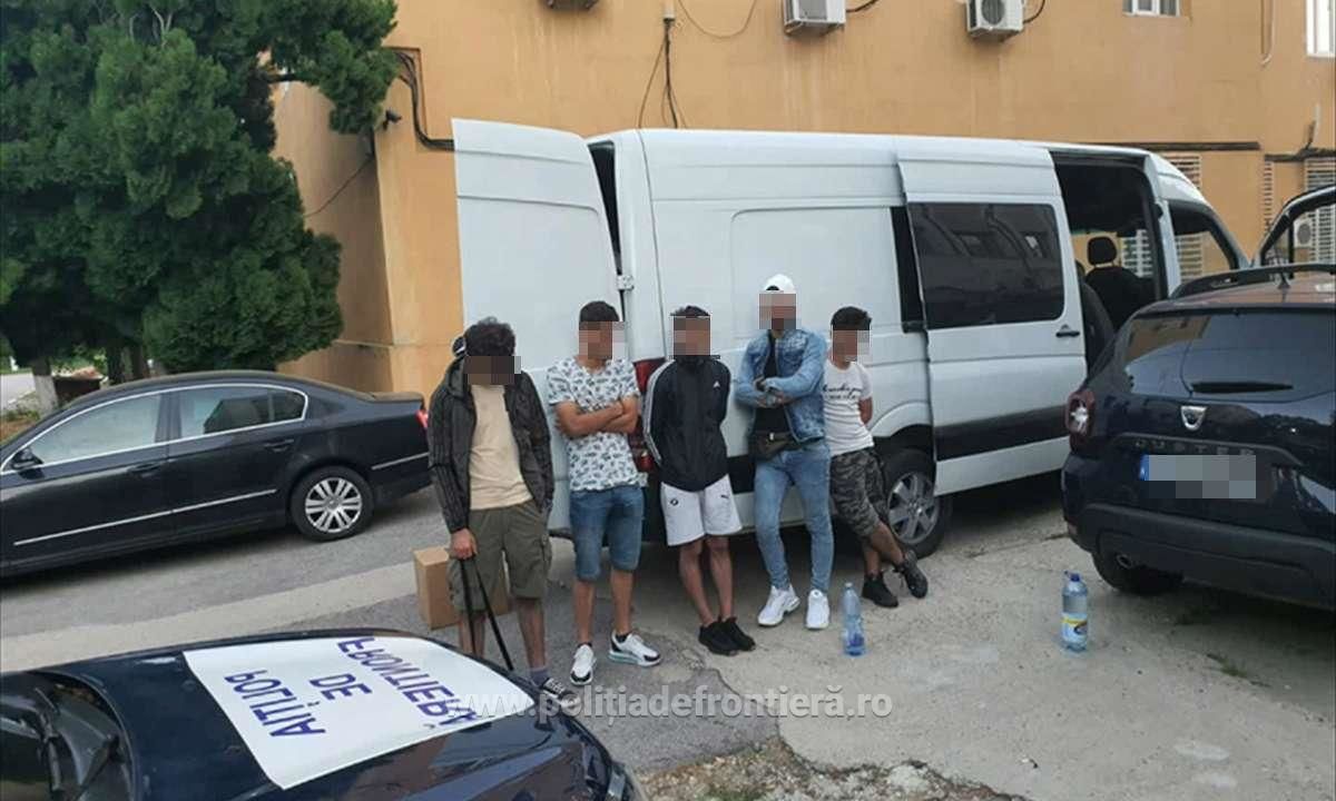 Граждане Молдовы помогали беженцам из Сирии и Ирака незаконно въехать в Румынию.