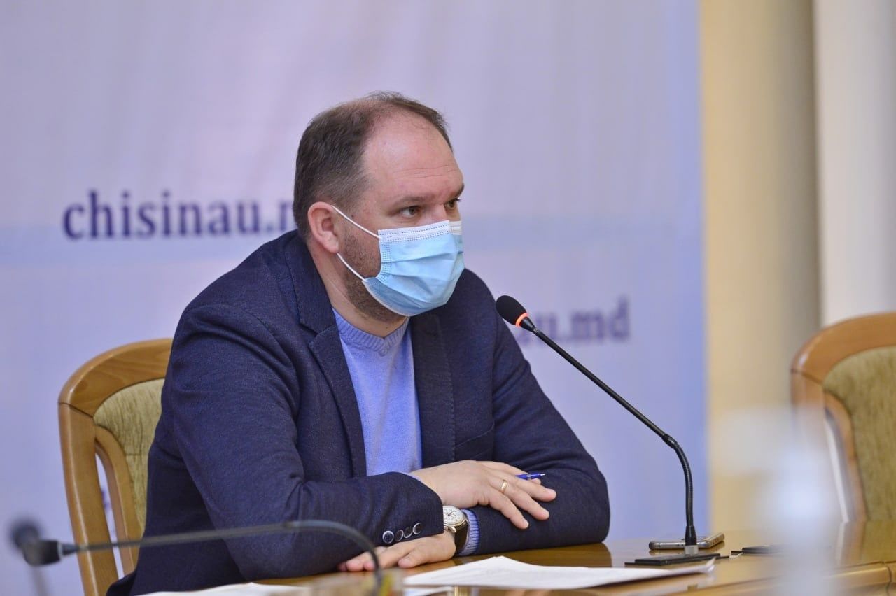 Чебан: Мы намерены создать парковочные места в центре столицы.