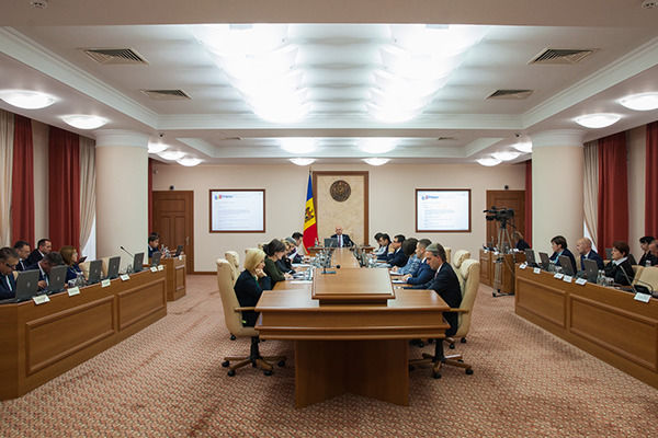 Дипломатический институт разработает курс подготовки для сотрудников МИДЕИ.