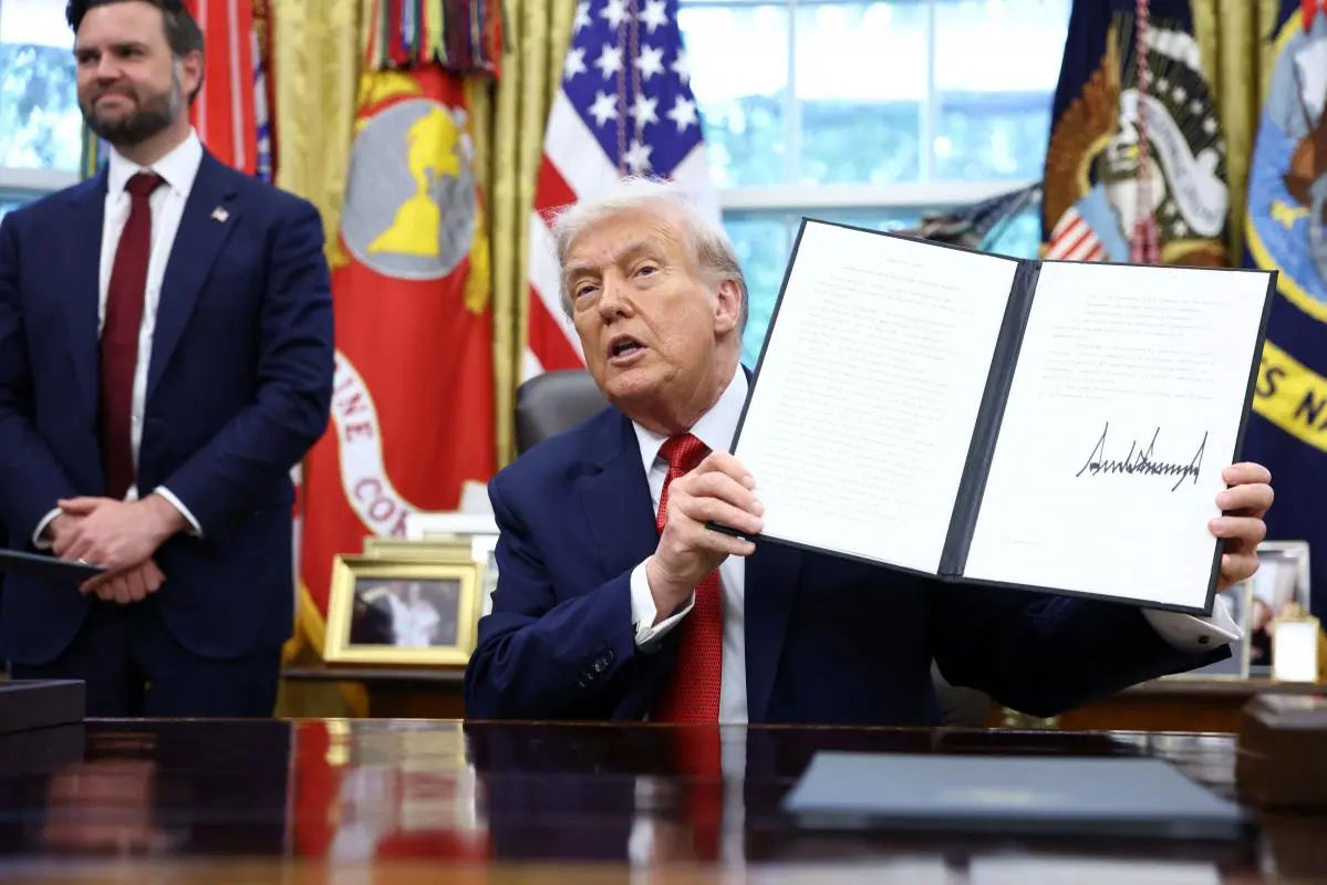 Trump a semnat un decret privind platforma TikTok: Compania a fost evaluată la 14 miliarde de dolari.