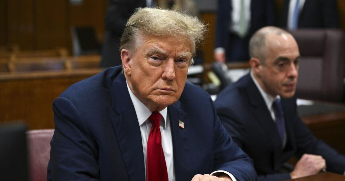 Спецпрокурор выдвинул новое обвинение против Трампа по делу 6 января.