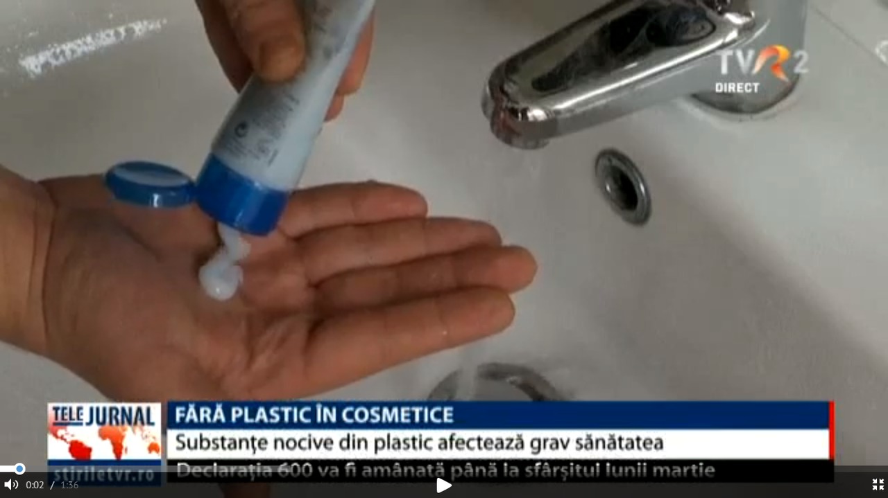 Italia interzice produsele cosmetice care conţin microparticule din plastic.