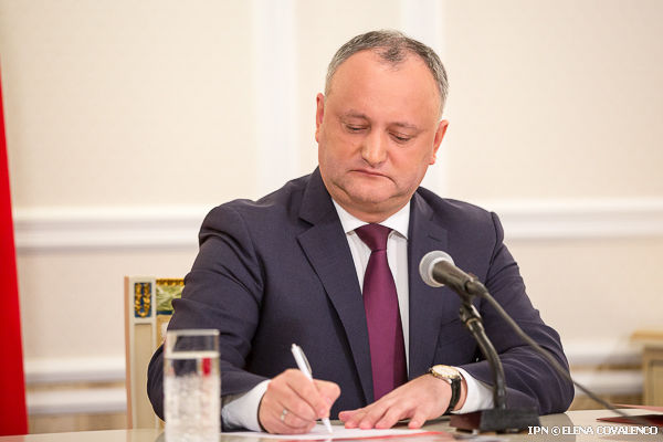 Președinția menționează că în scurt timp va fi convocată prima ședință a Consiliului în noua formulă, iar unul dintre subiectele importante de pe ordinea de zi va fi investigația furtului miliardului.
