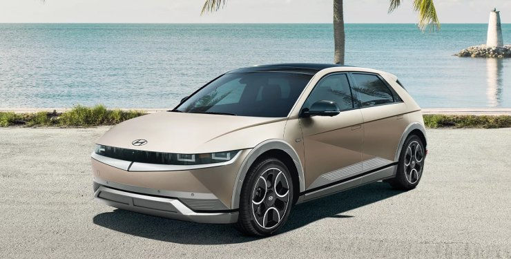 Самый необычный электромобиль Hyundai поступил в производство.