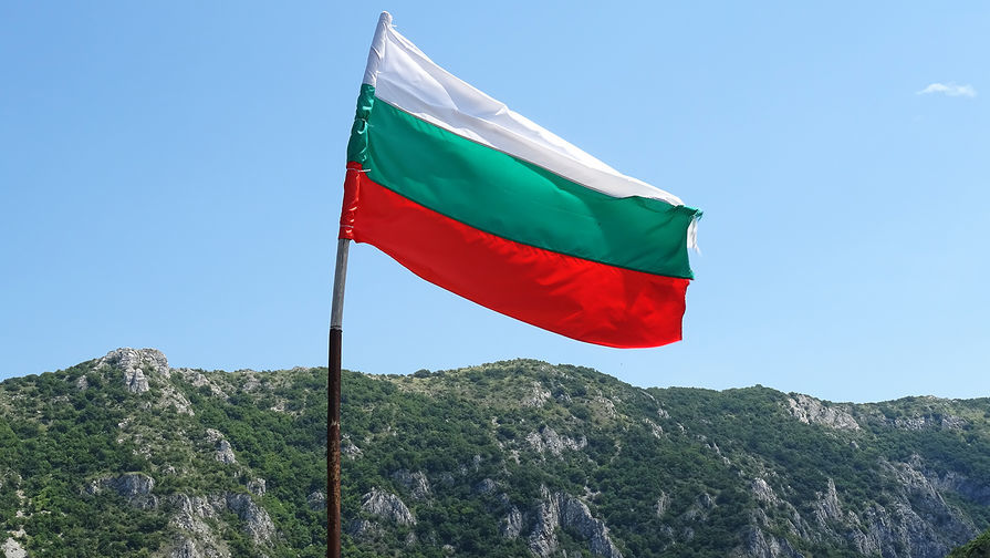 Власти Болгарии попросили жителей быть бдительными в связи с минами в Черном море.