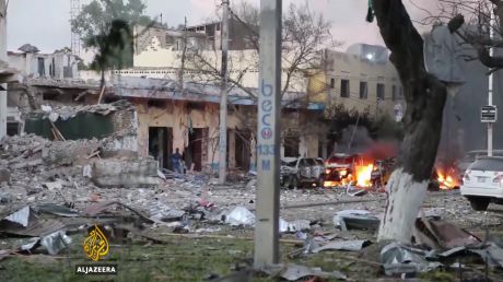 18 oameni au ars de vii în urma unui atentat terorist în Somalia. Foto: aljazeera.com