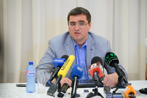 Experţi despre reţinerea lui Renato Usatîi. Foto: ipn.md