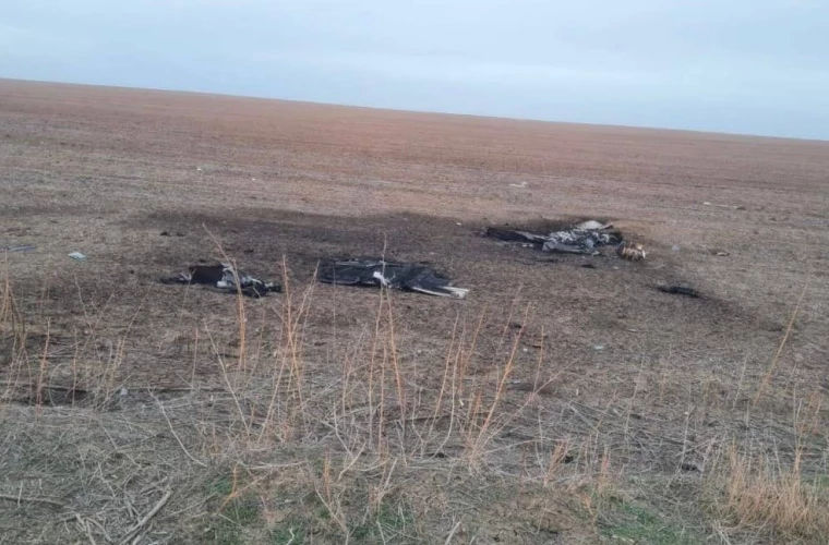 Обломки дрона, найденные вблизи Етулии, забрали криминалисты.