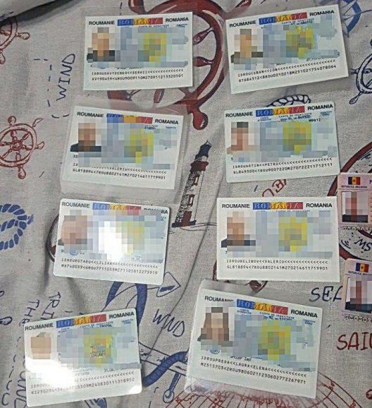 Полицейские ликвидировали подпольную «типографию» по изготовлению фальшивых документов.