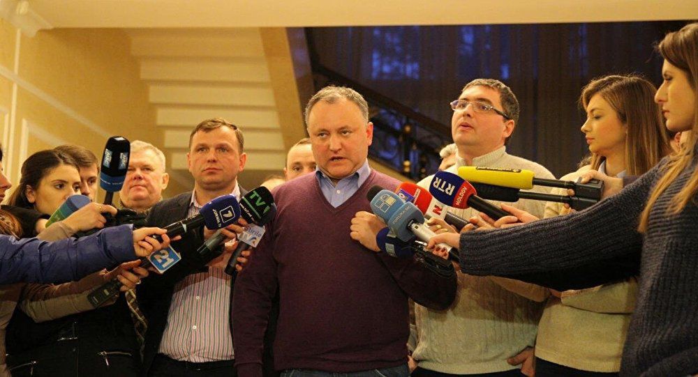 Răspunsul dat vineri seara de către Adrian Candu reprezintă o bătaie de joc în adresa protestatarilor. Foto: sputnik.md