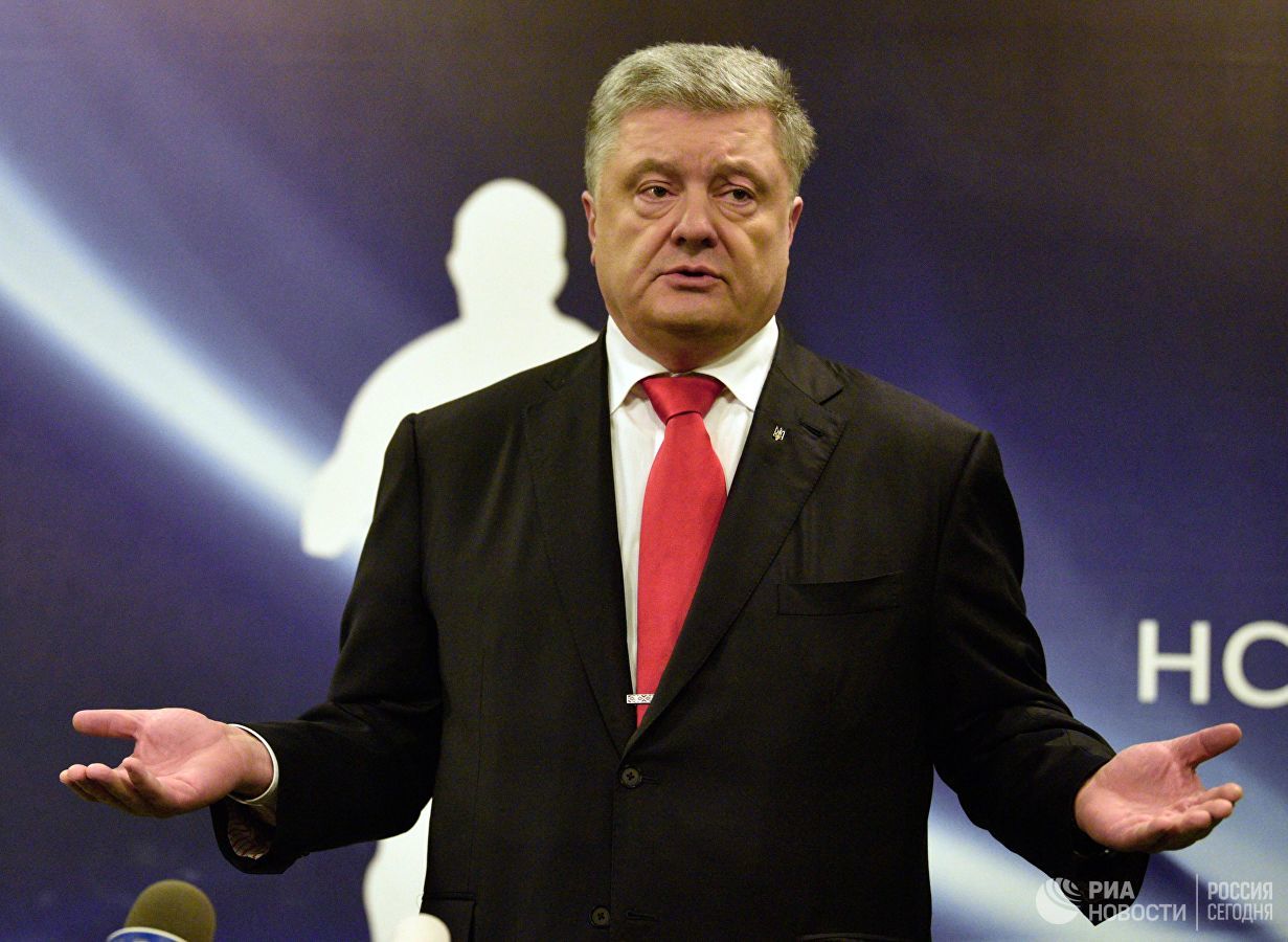Порошенко рассчитывает провести выборы в Донбассе до марта 2020 года.