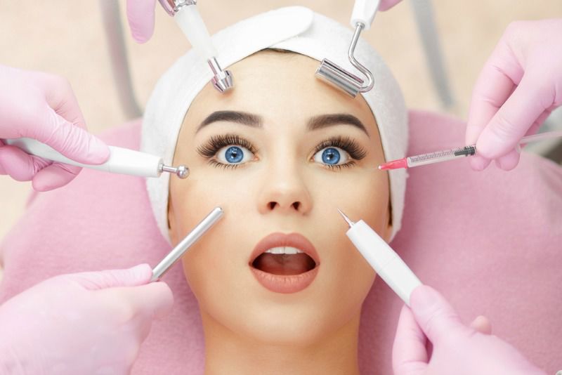 Operația estetică care face ravagii în 2018.