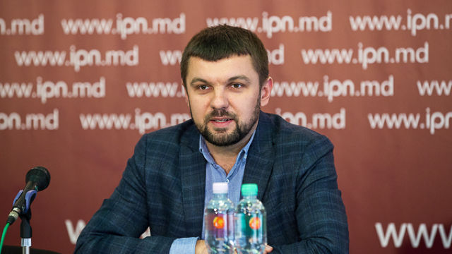 Un deputat ucrainean propune Republicii Moldova blocarea în comun a contrabandei prin Transnistria. 
