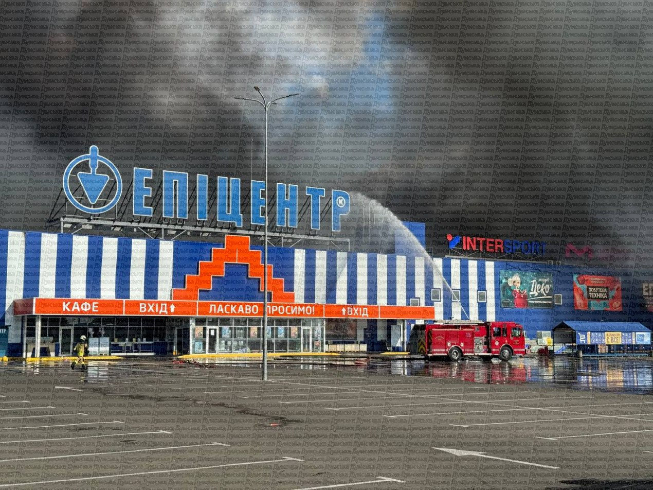 Россия ударила по продовольственным складам и энергетике в Одесской области.