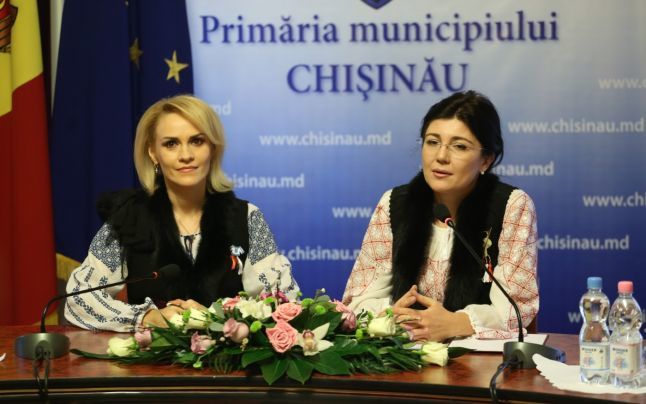 Gabriela Firea, la Chişinău: Am venit aici ca o soră, ca fraţii voştri. Foto: adevarul.ro