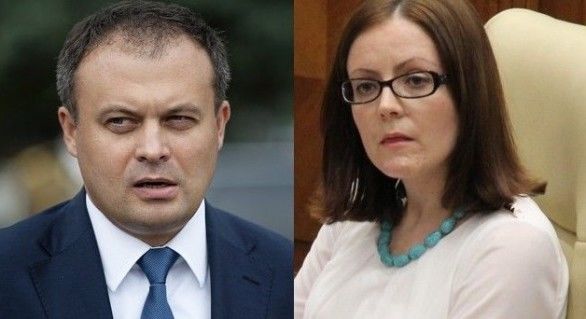 Șupac și-a exprimat nemulțumirea că în cadrul Zilelor Europei la Chișinău, în centrul Capitalei, au fost împărțite bomboane cu imaginea Parlamentului.