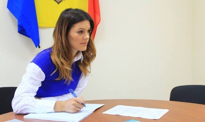 Алина Зотя сама решила посетить отделение полиции и оплатить штраф.