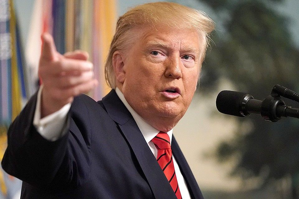 Трампа оштрафовали на два миллиона долларов.