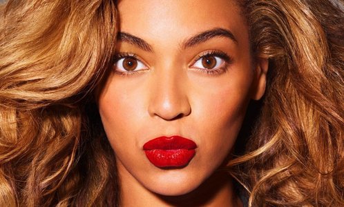 Beyonce ocupa prima pozitie in top, deoarece, potrivit realizatorilor, nu este doar o artista desavarsita, ci si un exemplu de modestie si disciplina.
