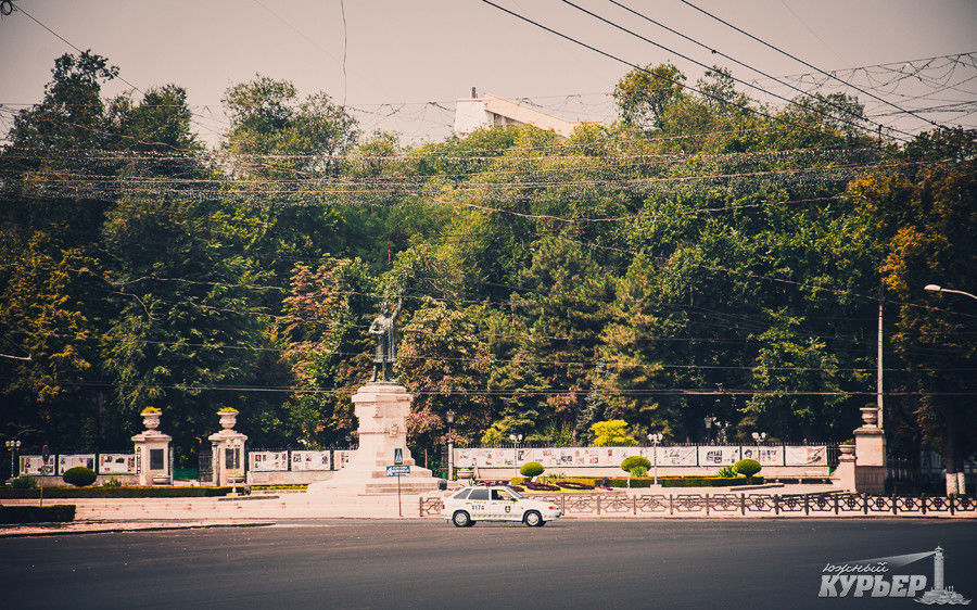 Antrenamentul pentru parada militară a început în PAMN la data de 19 august.