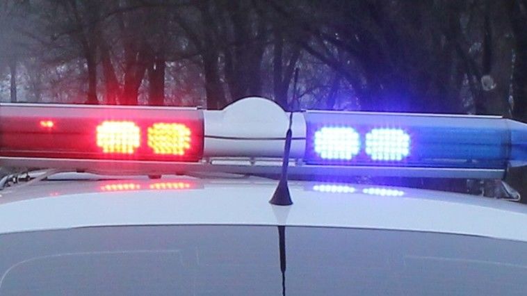 В Новоаненском районе двое парней избили и ограбили 91-летнего мужчину.