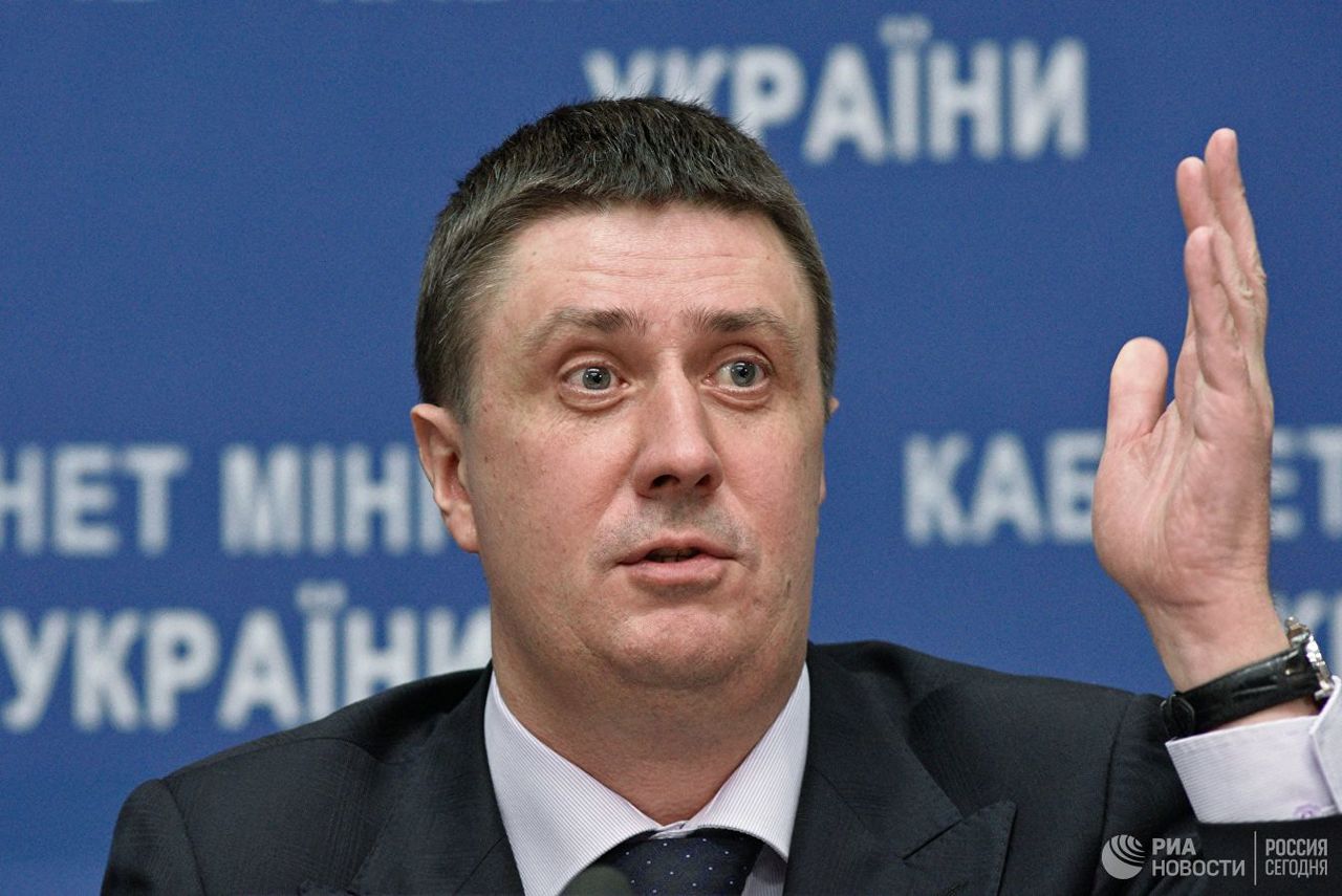 Вице-премьер Украины осудил решение Гройсмана уйти в отставку.