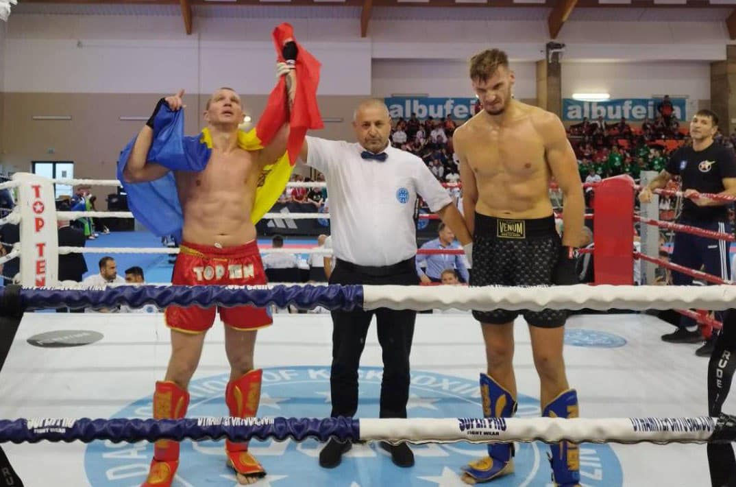 Два спортсмена из Молдовы завоевали бронзовые медали на чемпионате мира по кикбоксингу.