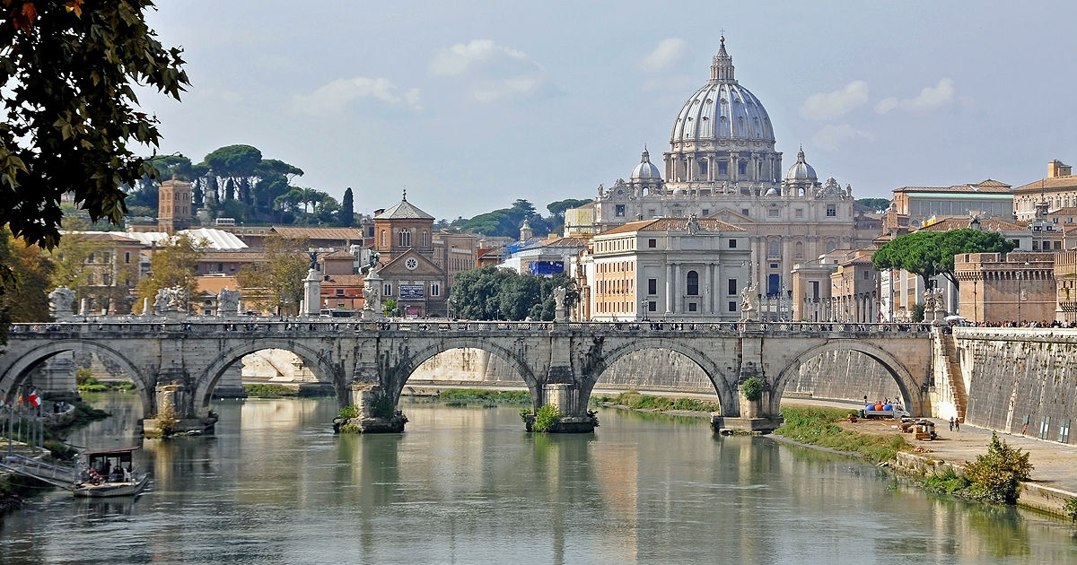 Roma intenționează să facă Tibrul potrivit pentru înot în următorii cinci ani.