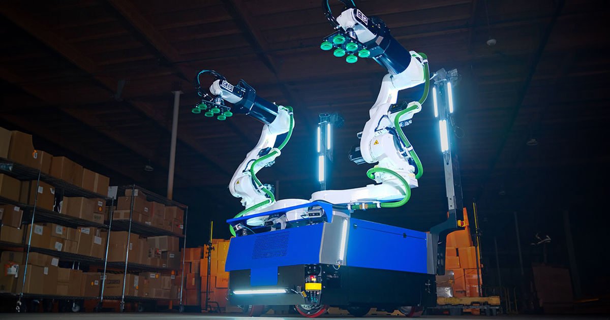 Unul pentru zece: Un nou robot îndeplinește sarcinile în depozit mai eficient decât oamenii.