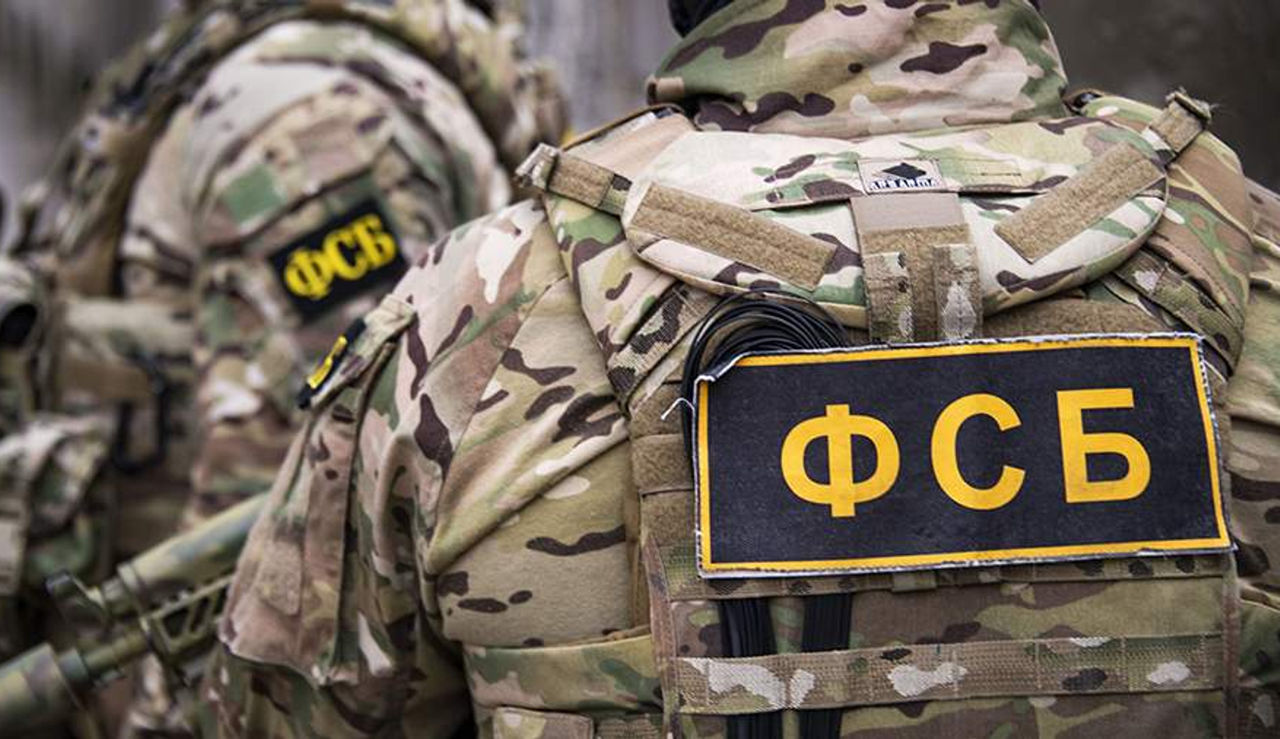 В России ФСБ задержала экс-сотрудника «Яндекса» по обвинению в госизмене.