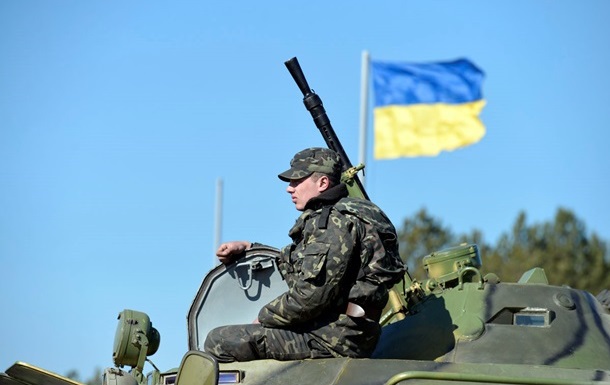 Около сотни танков проехали по Окружной дороге Харькова по направлению к границе с Российской Федерацией.