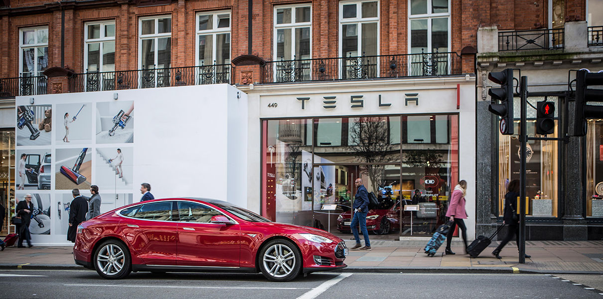 Компания Tesla стала стоить дороже, чем Ford.