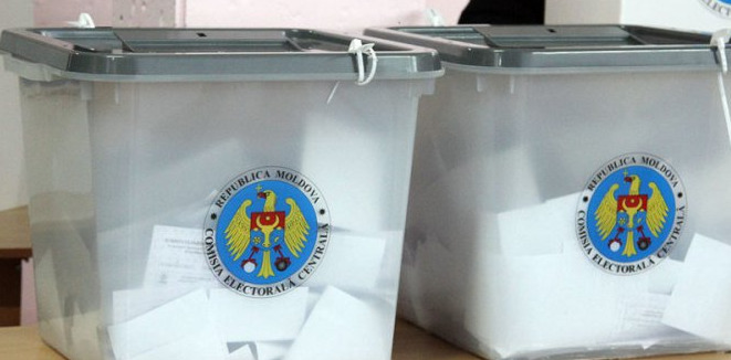 Более 3000 человек предварительно зарегистрировались для участия в выборах.