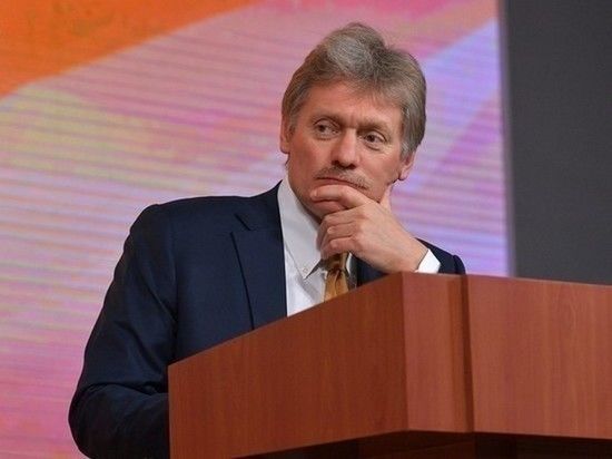 Песков объяснил логику отказа Путина от рукопожатий с зарубежными лидерами.
