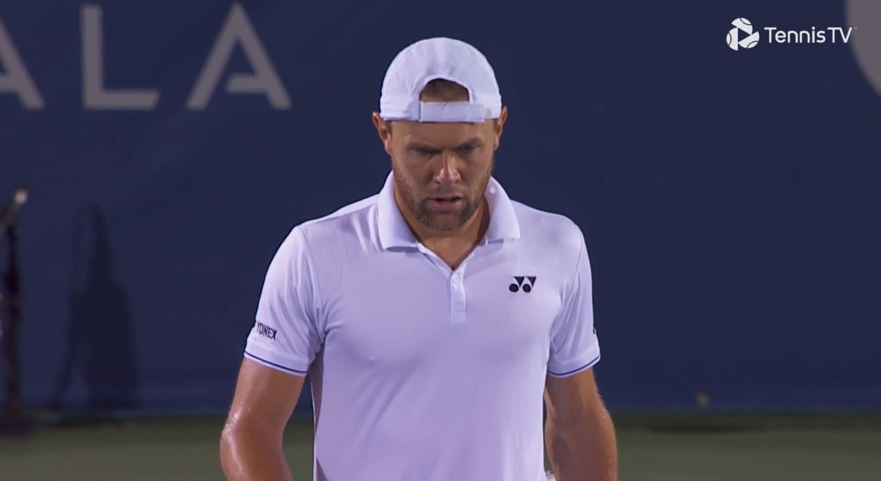 Раду Албот дебютировал с победы на турнире ATP 500 в Вашингтоне.