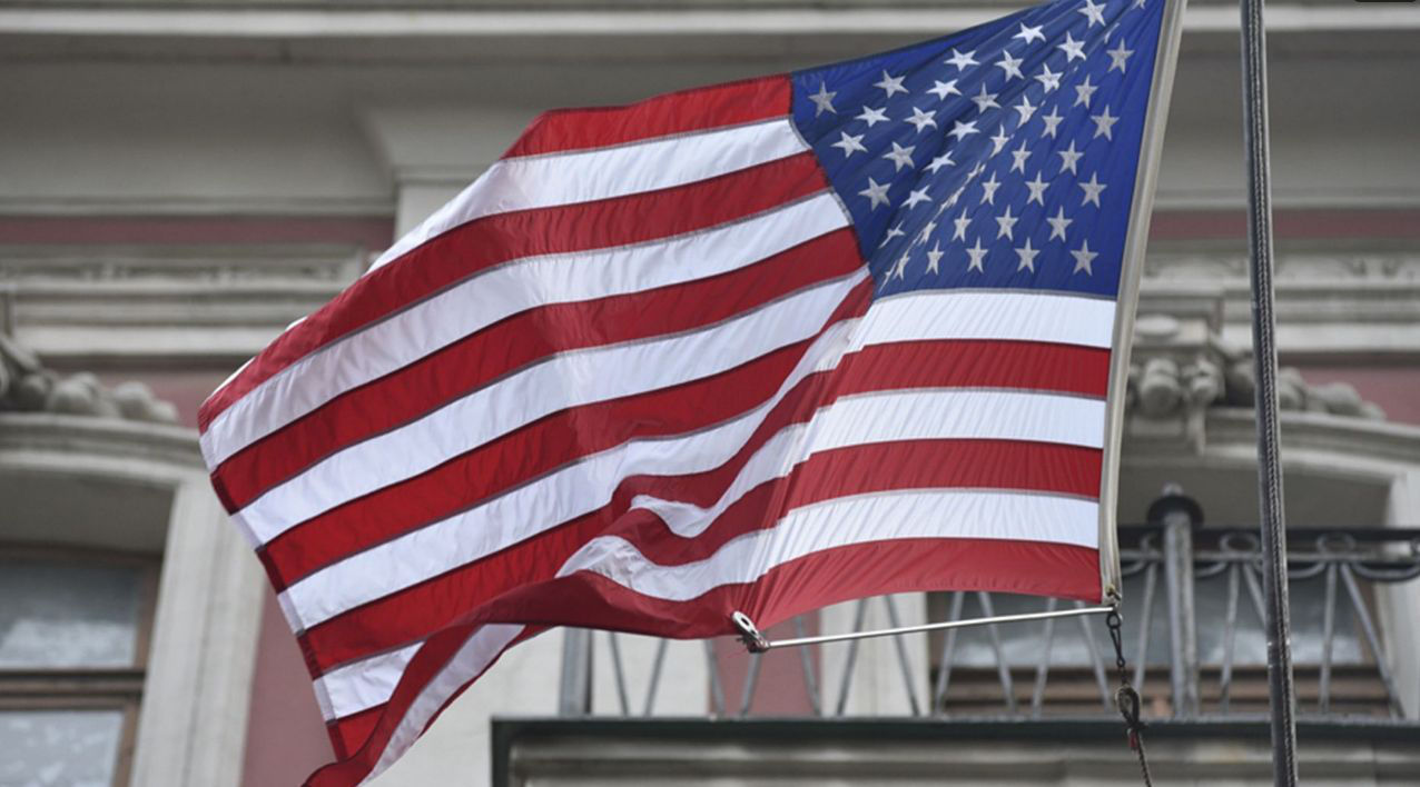 США обвинили в шпионаже пытавшегося попасть в МУС россиянина.