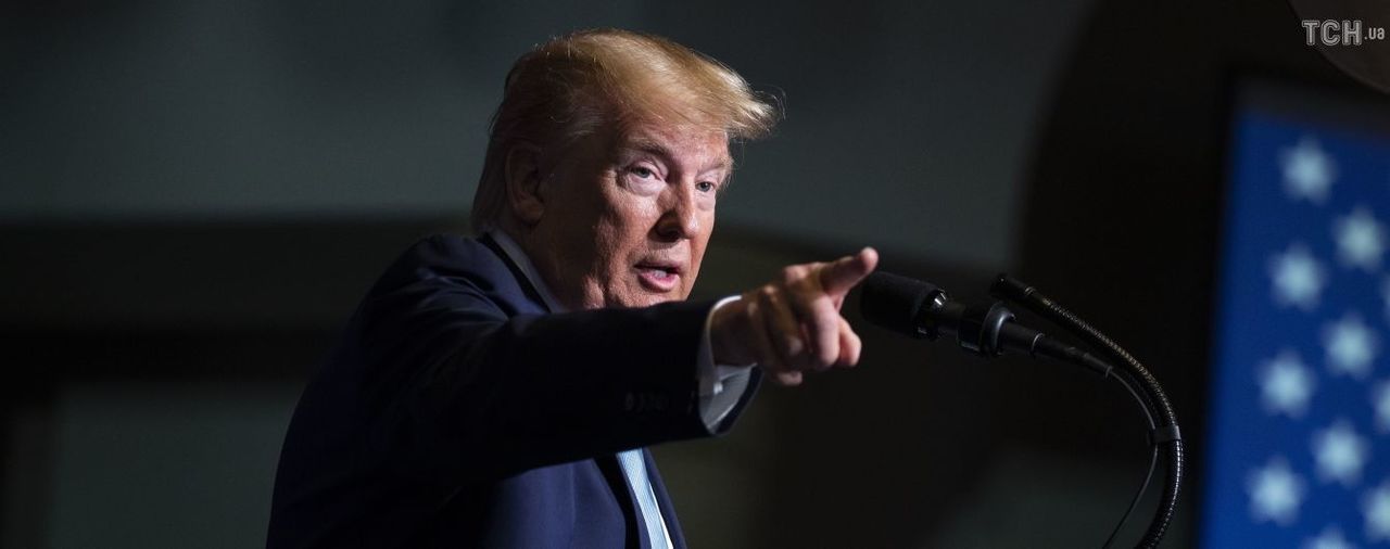 Трамп намерен уволить инспектора, который дал старт импичменту.