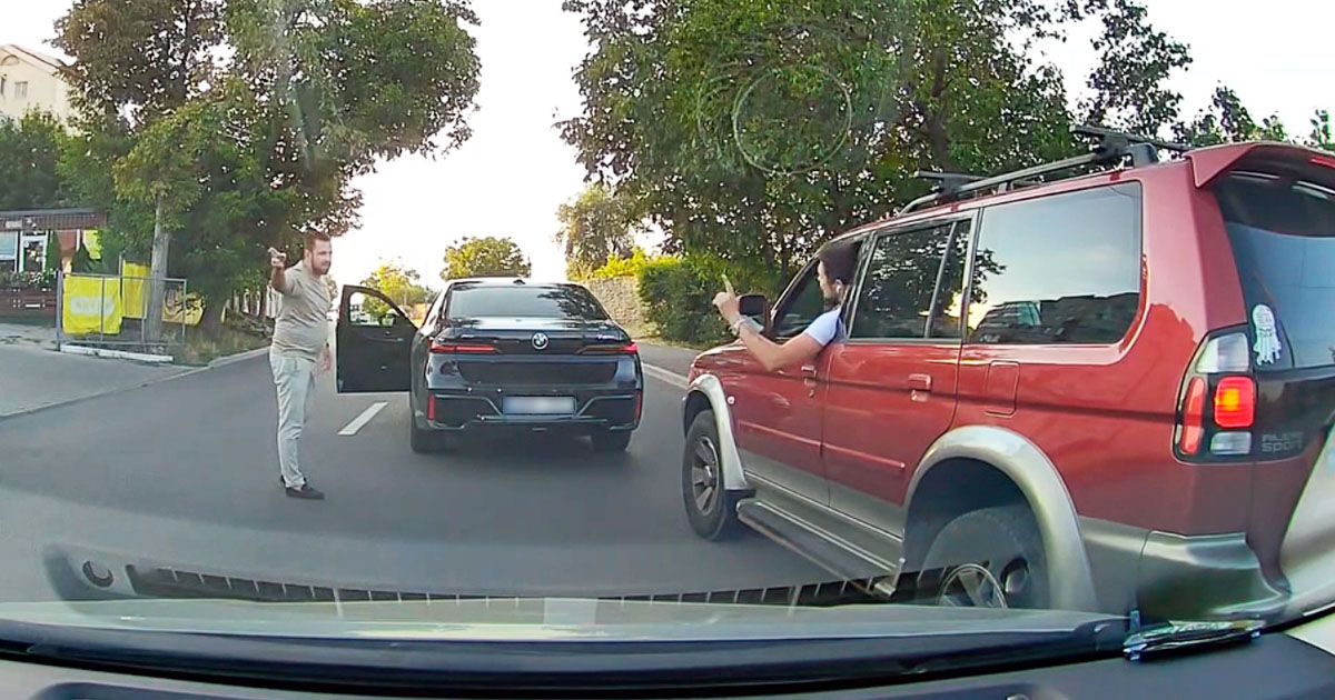 Tentativă eșuată în Capitală de a-l învăța regulile rutiere pe un șofer de BMW.
