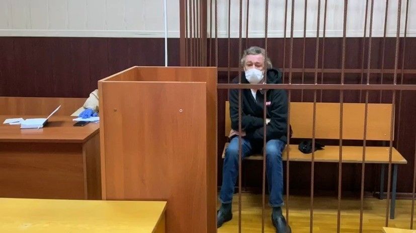 Семья погибшего в ДТП с Ефремовым отказалась принимать его извинения.