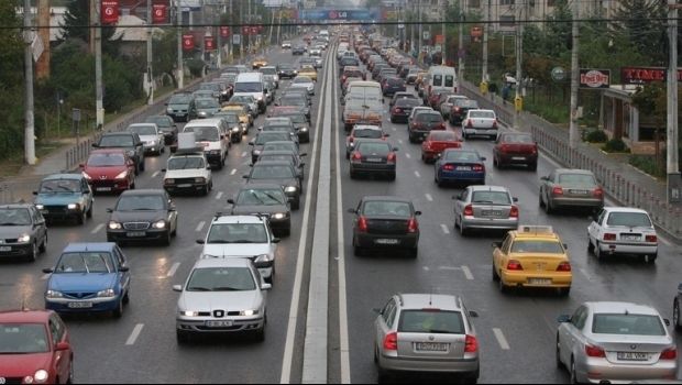 Noutate proastă pentru șoferii cu mașini înmatriculate în România. Foto: economica.net