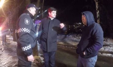 Адвокат, сбивший четырех человек на пешеходном переходе, арестован на 30 суток.