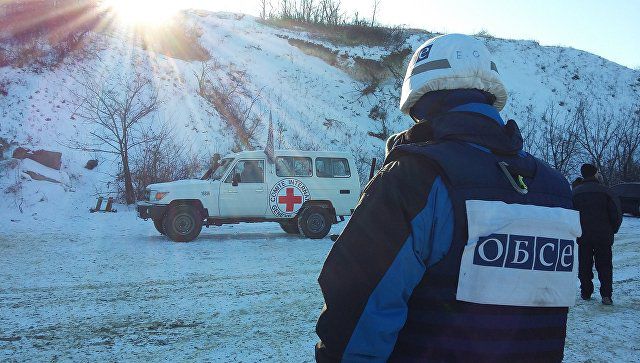 СММ ОБСЕ призывает открыть новые пункты пропуска в Донбассе. Фото: ria.ru