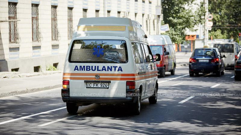 Беременную женщину госпитализировали после ДТП в Кишинёве.