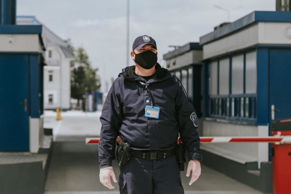 Пограничники выявили молдаванина за рулем авто, снятого с учета в Польше.
