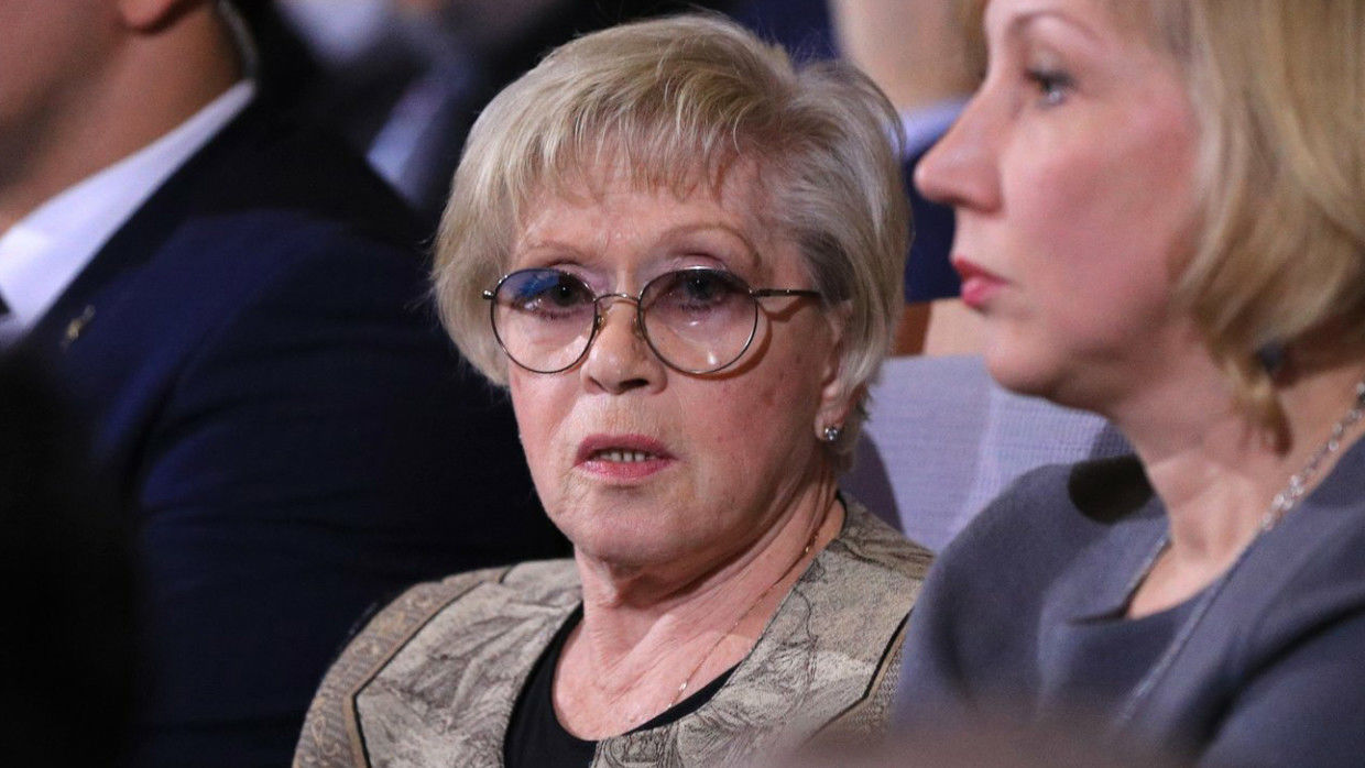 Стало известно о состоянии лечащейся от коронавируса Алисы Фрейндлих.